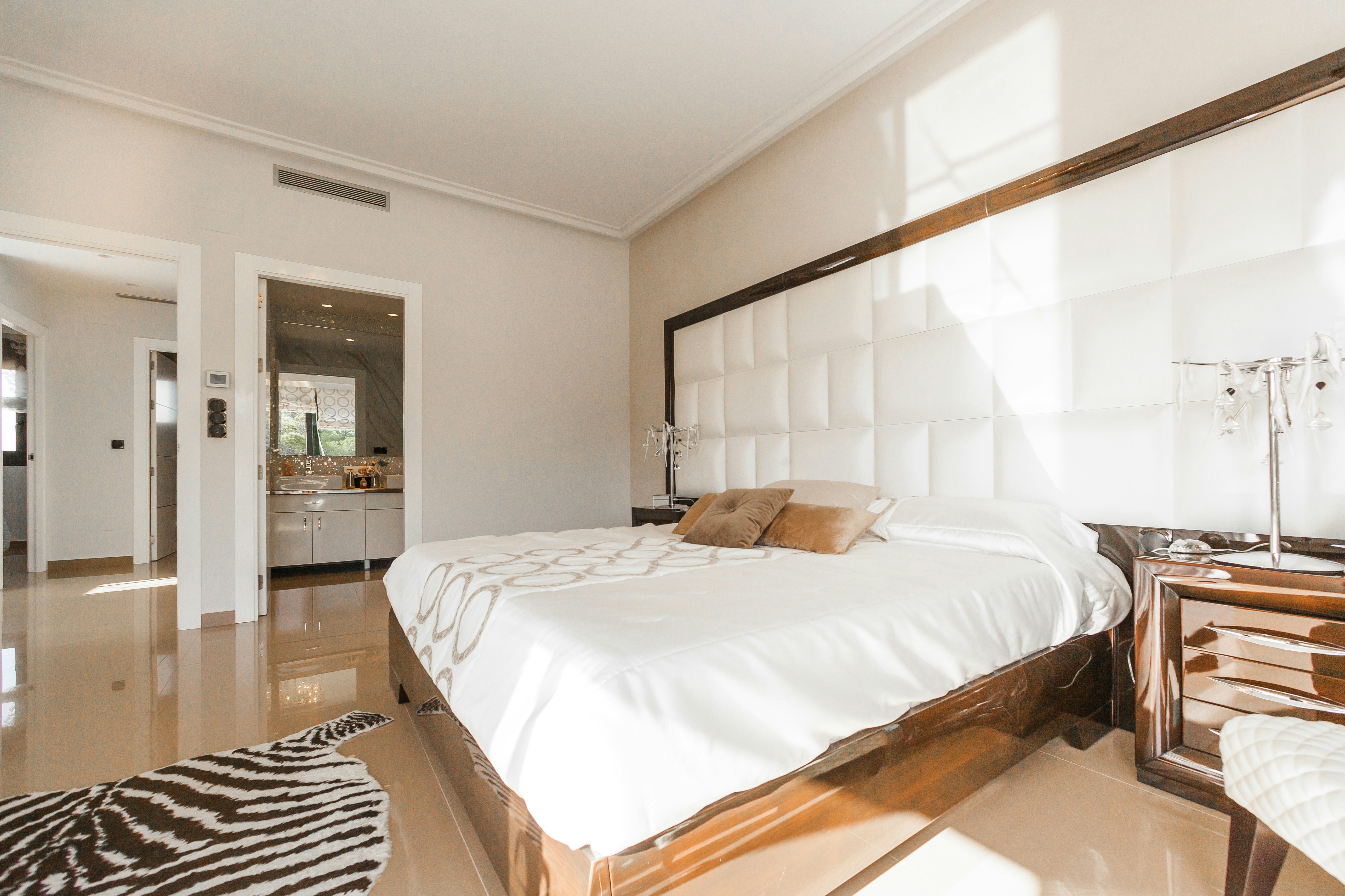 Villa Tramuntana interior renovation, Pollença